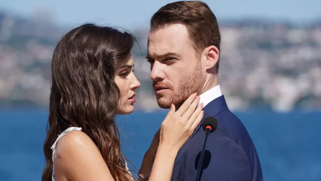 Hande Erçel and Kerem Bürsin 4