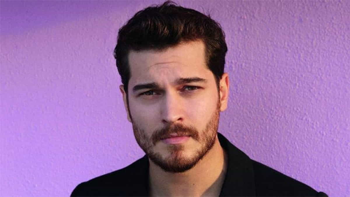 Çağatay Ulusoy became neighbors to Kıvanç Tatlıtuğ and Kenan İmirzalıoğlu