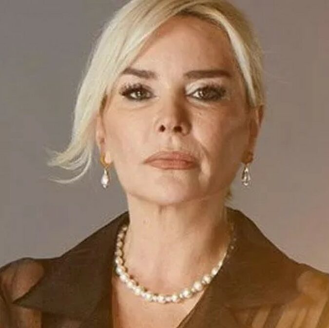 Özlem Savas