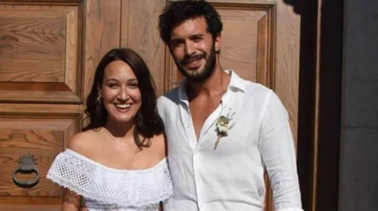 Barış Arduç and Gupse Özay shared the pic of their daughter!