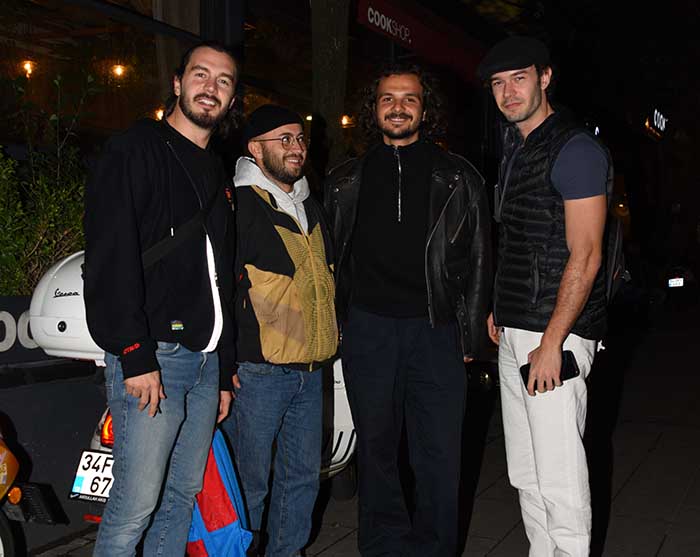 Aytaç Şaşmaz with İsmail Ege Şaşmaz and other friends